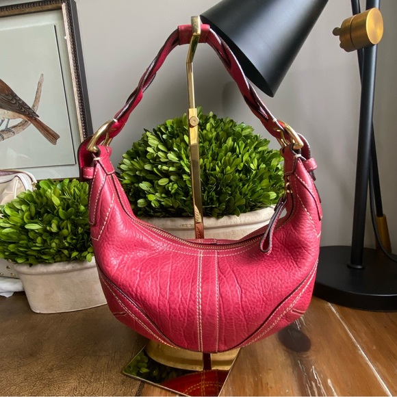 2006 Coach Soho Dylan Braided Strap in Bright Pink - Picture 14 of 17